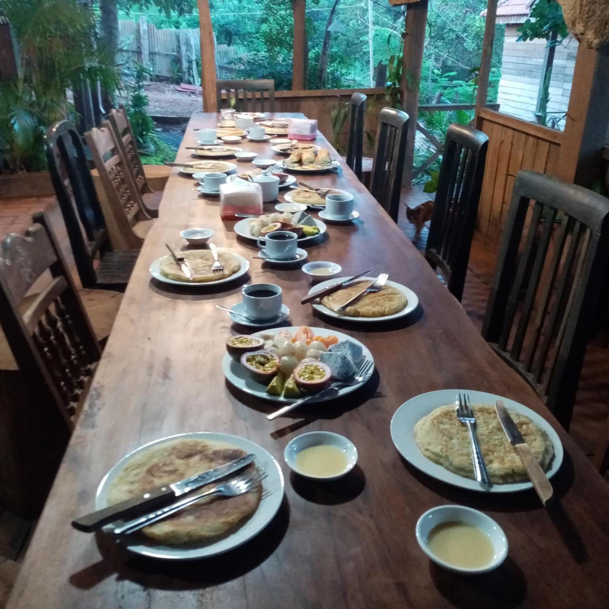 Nature House Eco-Lodge& Trekking Banlung Exterior foto